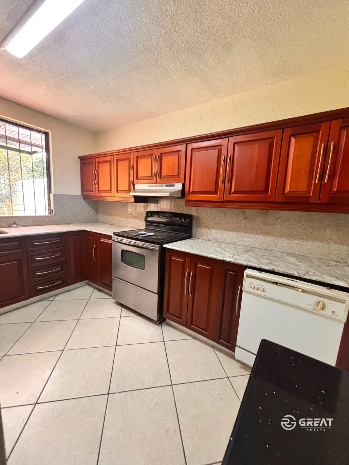 Vendo Casa Km 16.5 CAES, Ubicación estratégica a orrila de carretera!! — Casa en Venta en Carretera a El Salvador, Guatemala, Ciudad — foto 4 de 17
