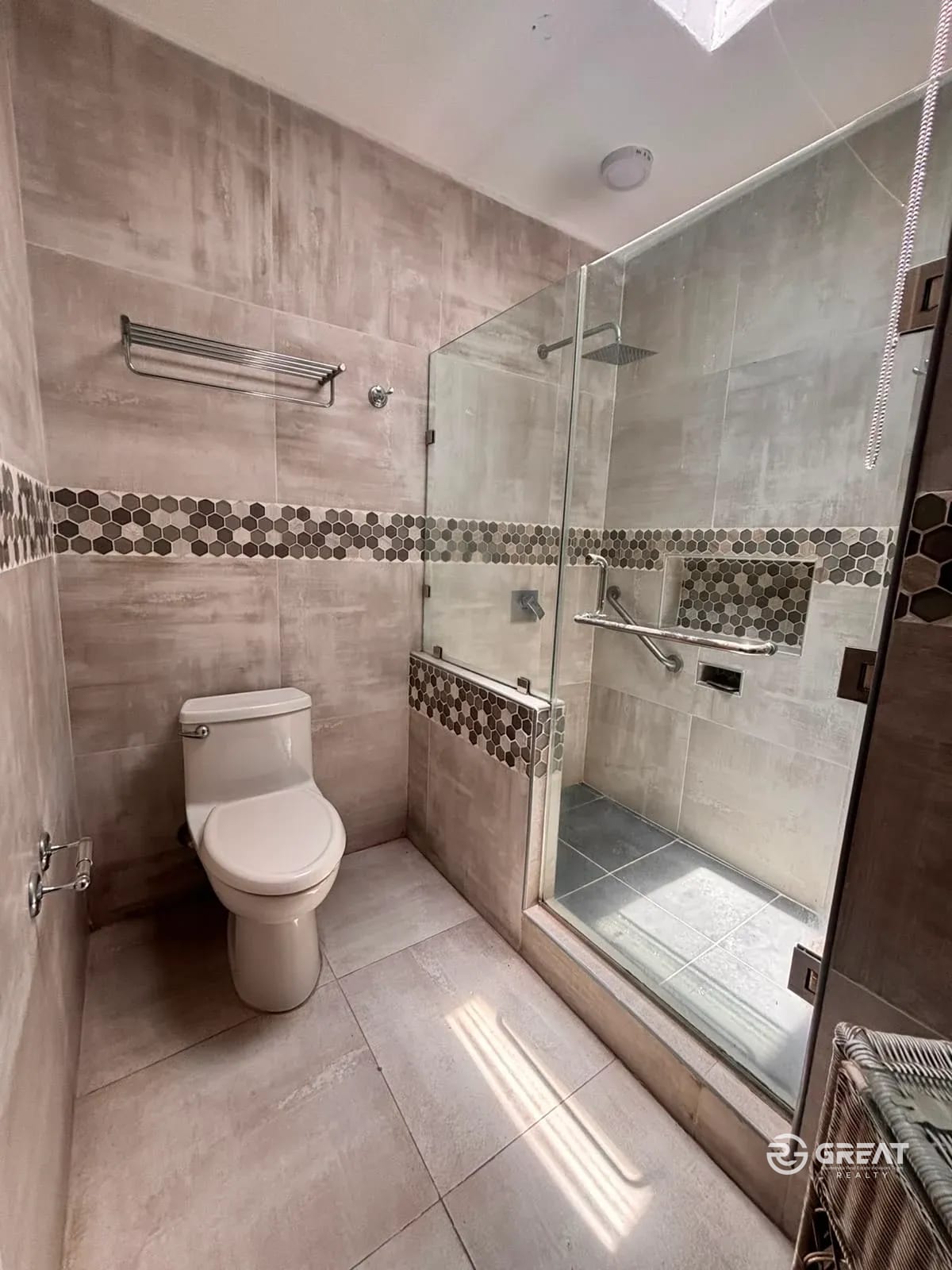 Vendo Casa Km 16.5 CAES, Ubicación estratégica a orrila de carretera!! — Casa en Venta en Carretera a El Salvador, Guatemala, Ciudad — foto 10 de 17