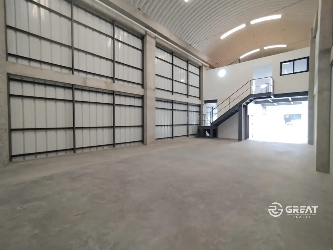 Ofibodega Estratégica | 260 M² | KM 13 Carretera a el Salvador — Bodega / Ofibodega en Alquiler en km 11-15, Carretera a El Salvador, Guatemala, Ciudad — foto 2 de 14