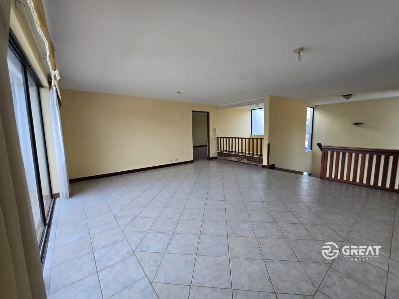 🏡 Casa en Venta en La Foresta | Carretera a Fraijanes — Casa en Venta en La Foresta, Carretera a El Salvador, Guatemala, Ciudad — foto 7 de 14
