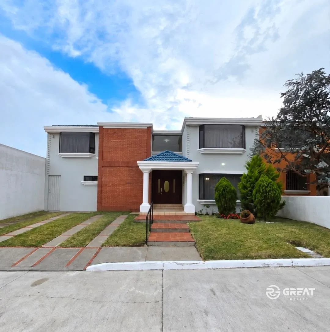 🏡 Casa en Venta en La Foresta | Carretera a Fraijanes — Casa en Venta en La Foresta, Carretera a El Salvador, Guatemala, Ciudad — foto 1 de 14