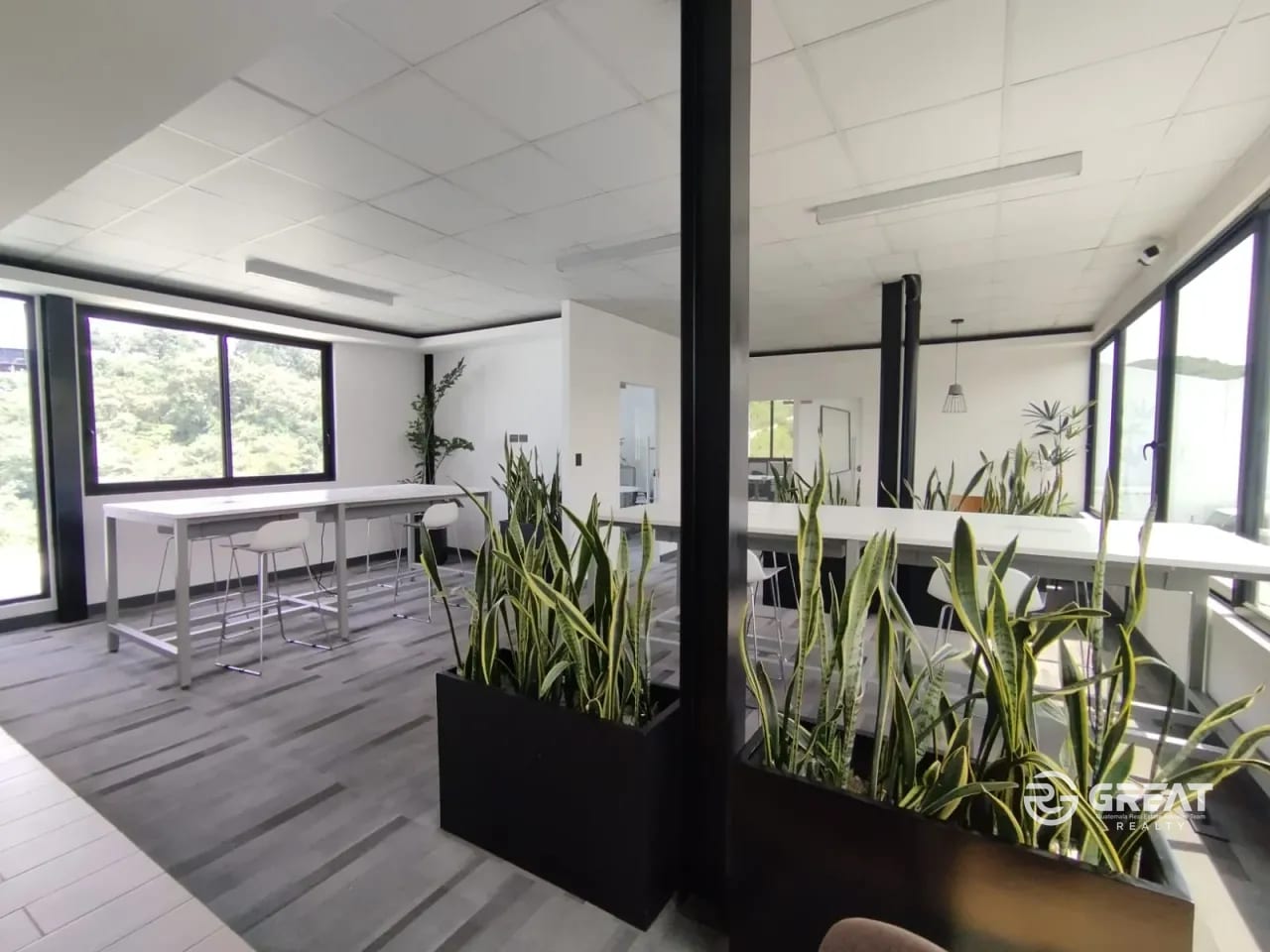 Oficina en Renta – InterNaranjo Empresarial, cerca de Condado Naranjo — Oficina en Alquiler en Zona 4 Mixco, Guatemala, Ciudad — foto 10 de 13