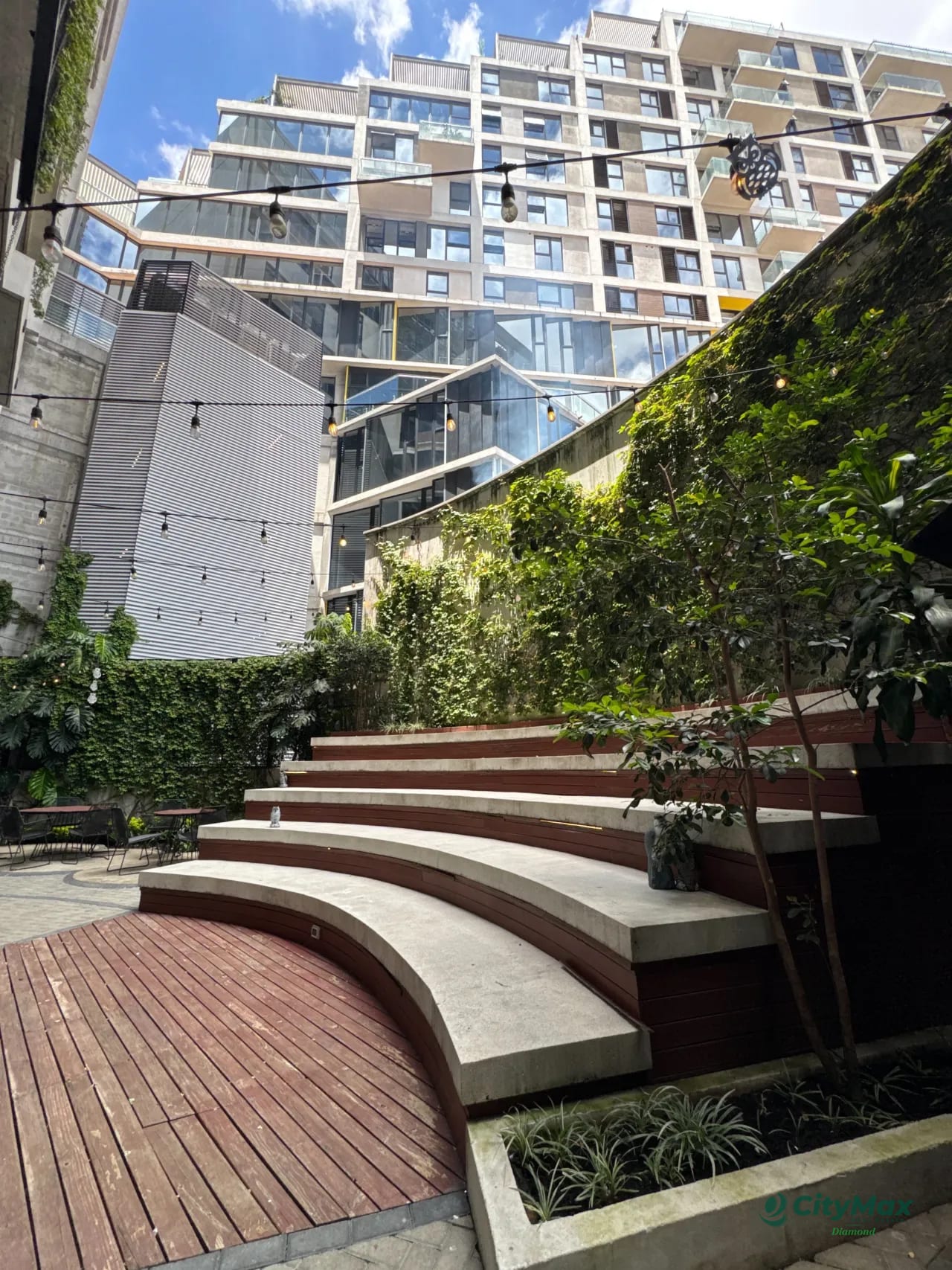 Oficina en venta Zona 4 Edificio Granat — Oficina en Venta en Granat, Zona 4, Guatemala, Ciudad — foto 9 de 12