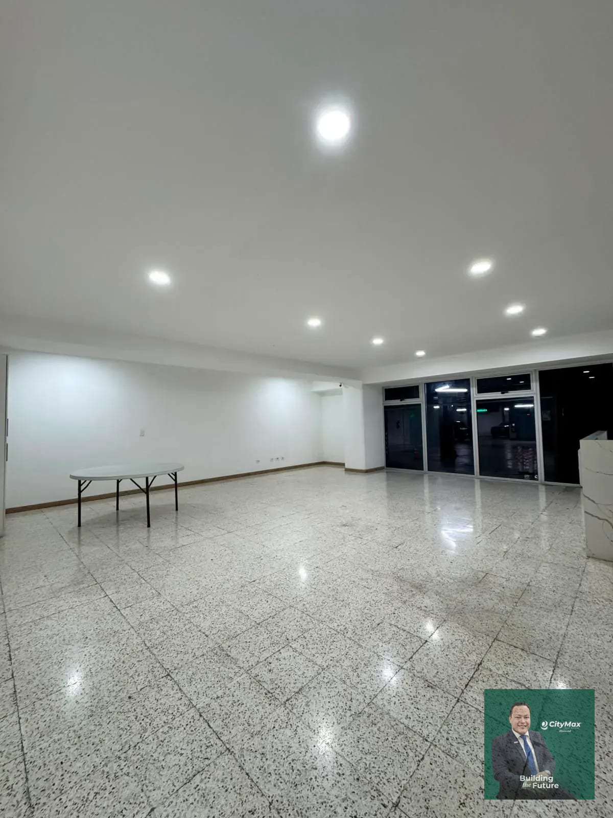 Apartamento amueblado en venta Vivo Zona 4 — Apartamento en Venta en Vivo Zona 4, Zona 4, Guatemala, Ciudad — foto 11 de 12