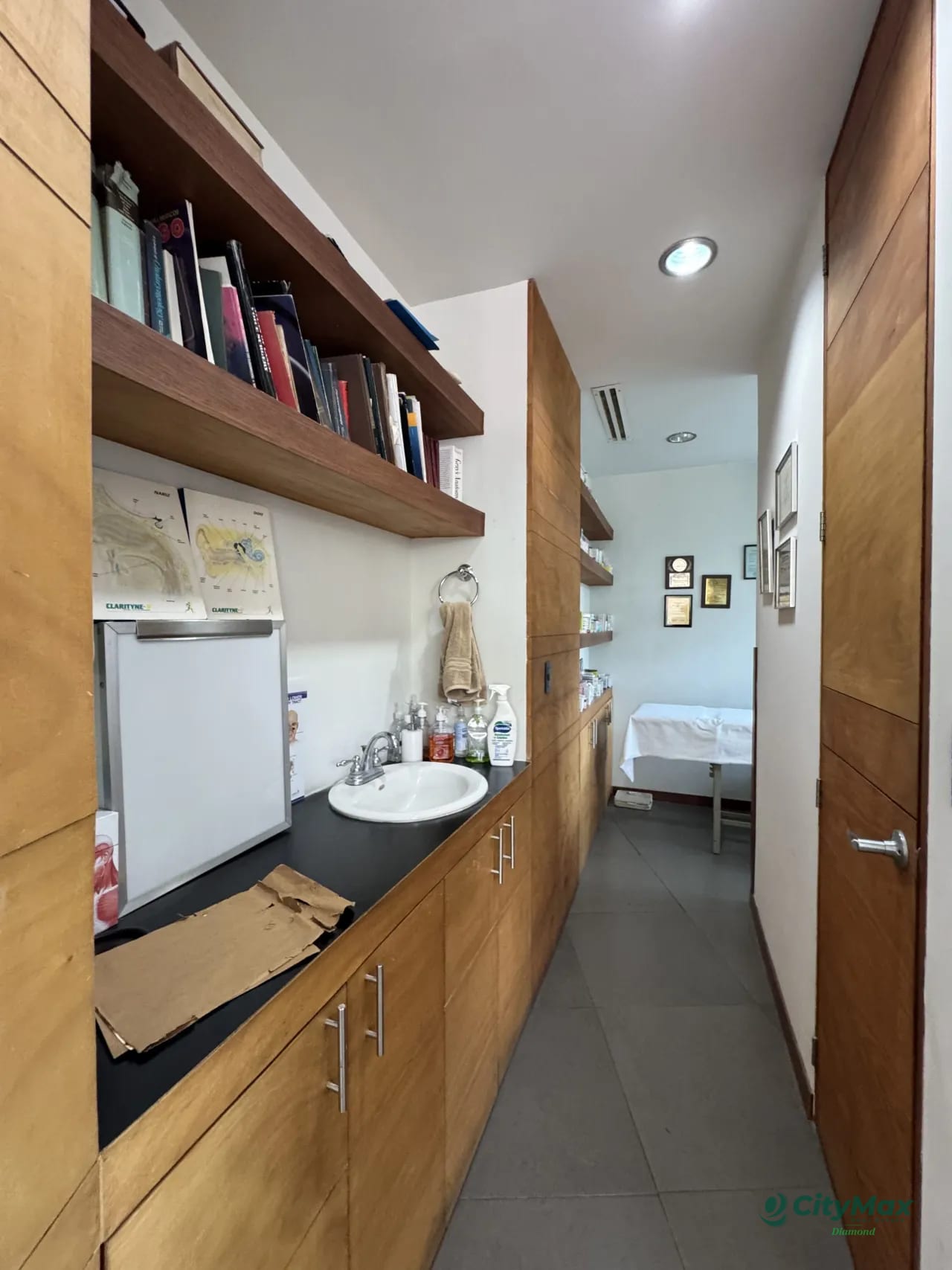 Oficina en venta Edificio Avante Zona 15 — Clínica en Venta en Avante, Zona 15, Guatemala, Ciudad — foto 7 de 12