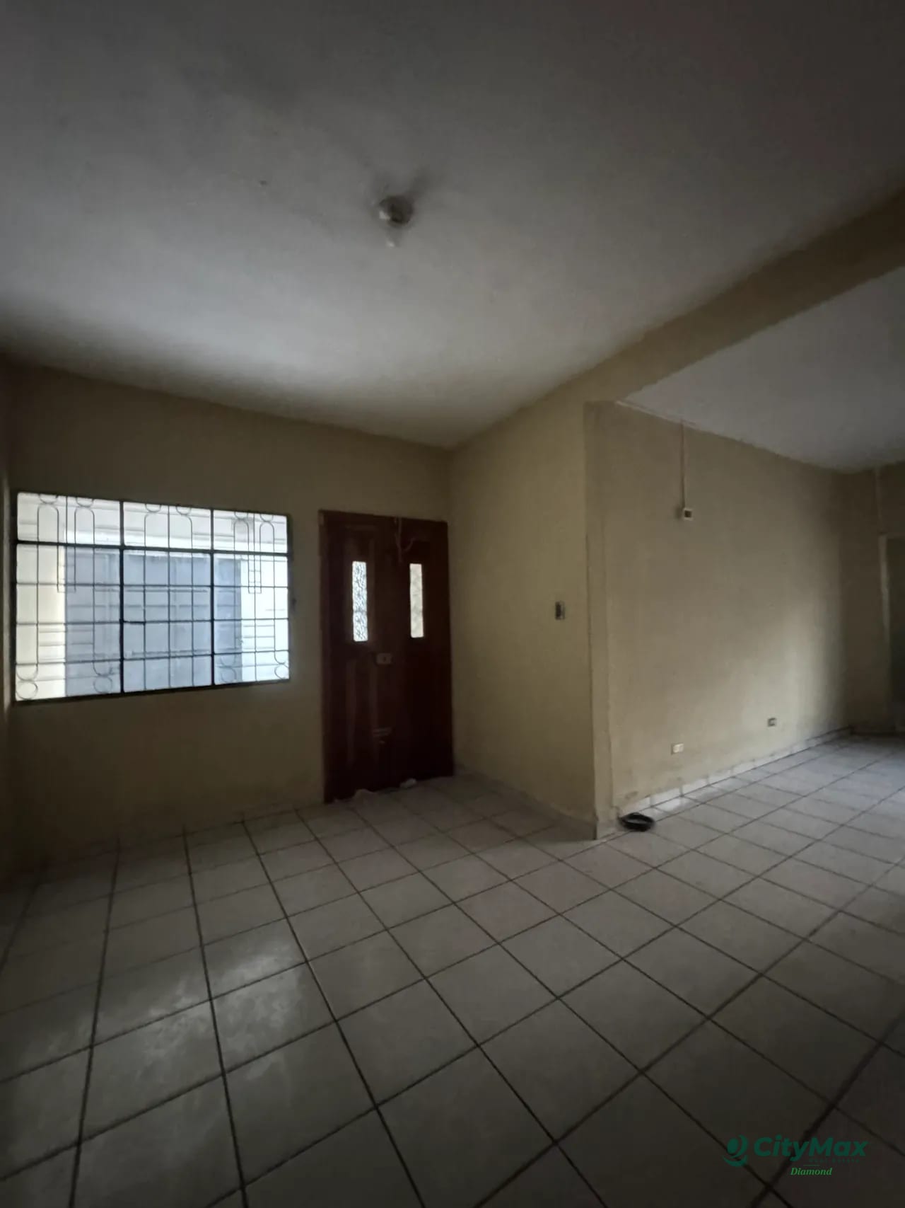 Casa uso comercial zona 9 — Casa en Alquiler en Zona 9, Guatemala, Ciudad — foto 6 de 11