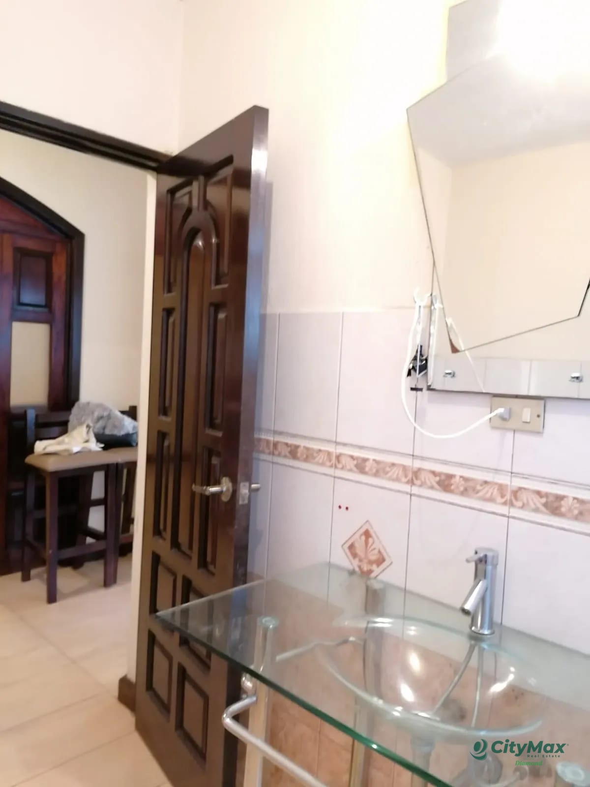 Casa en venta Villa Sol Zona 12 - Image 4