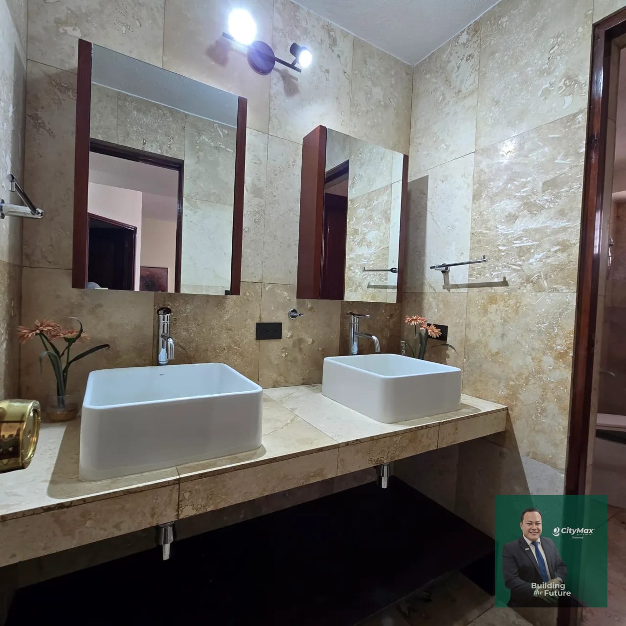 Apartamento en venta/ renta zona 10 — Apartamento en Venta en Moradas del Acueducto, Zona 10, Guatemala, Ciudad — foto 6 de 9