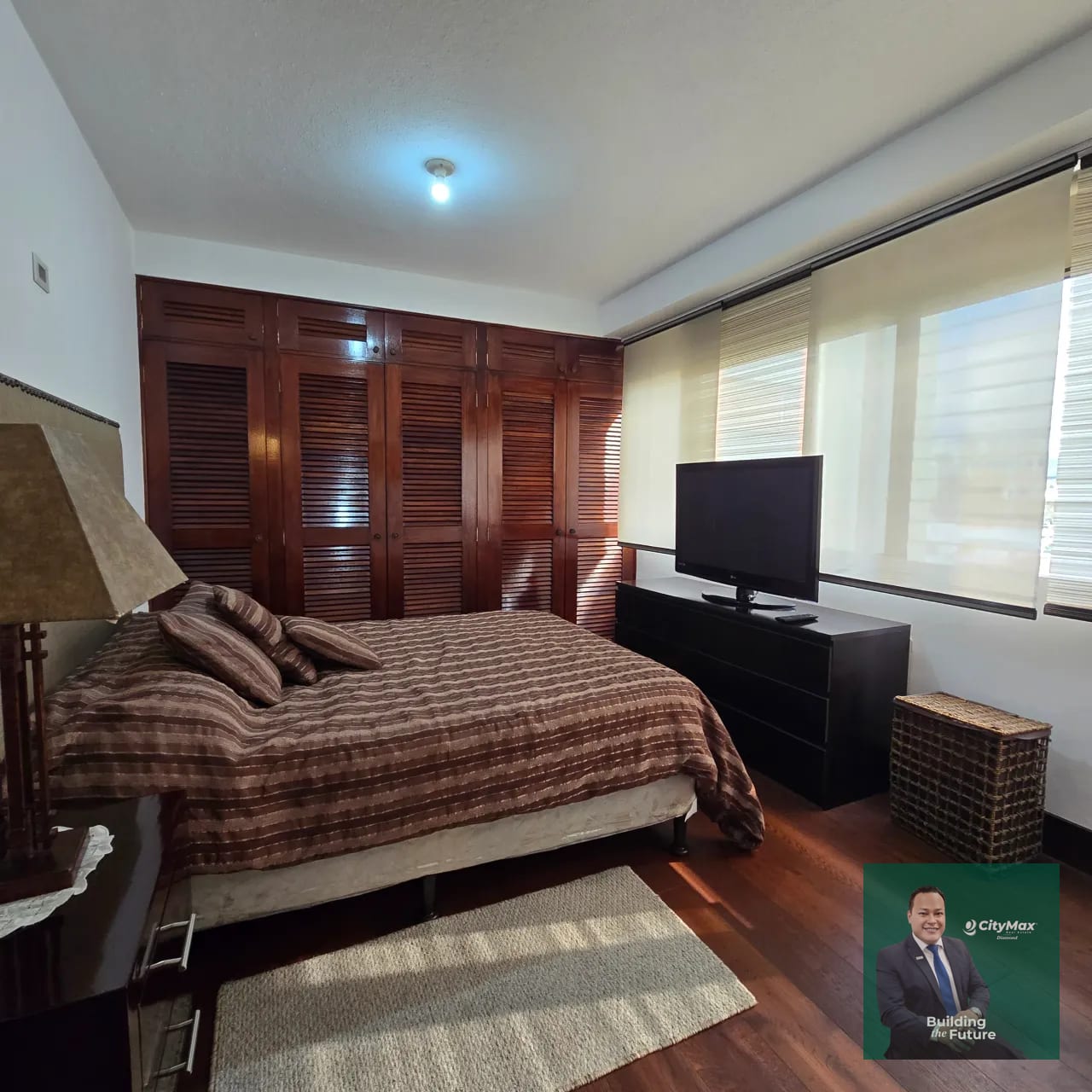 Apartamento en venta/ renta zona 10 — Apartamento en Venta en Moradas del Acueducto, Zona 10, Guatemala, Ciudad — foto 5 de 9
