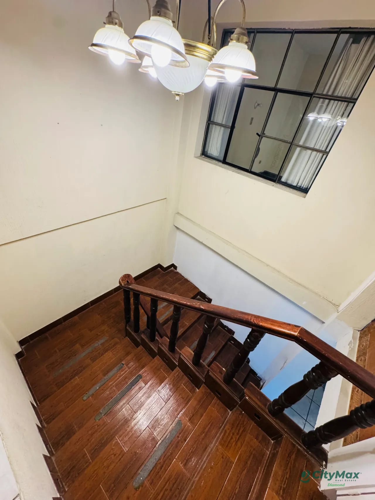 Casa en venta Lomas del Norte Zona 17 — Casa en Venta en Colonia Lomas del Norte, Zona 17, Guatemala, Ciudad — foto 5 de 10