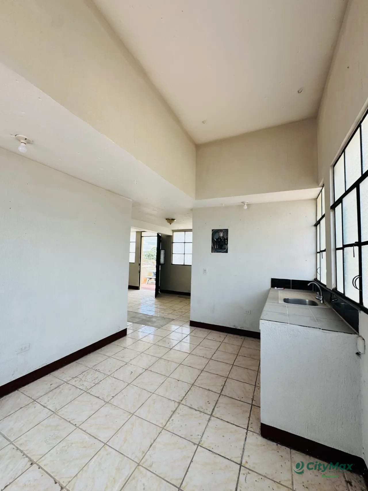 Casa en venta Lomas del Norte Zona 17 — Casa en Venta en Colonia Lomas del Norte, Zona 17, Guatemala, Ciudad — foto 8 de 10