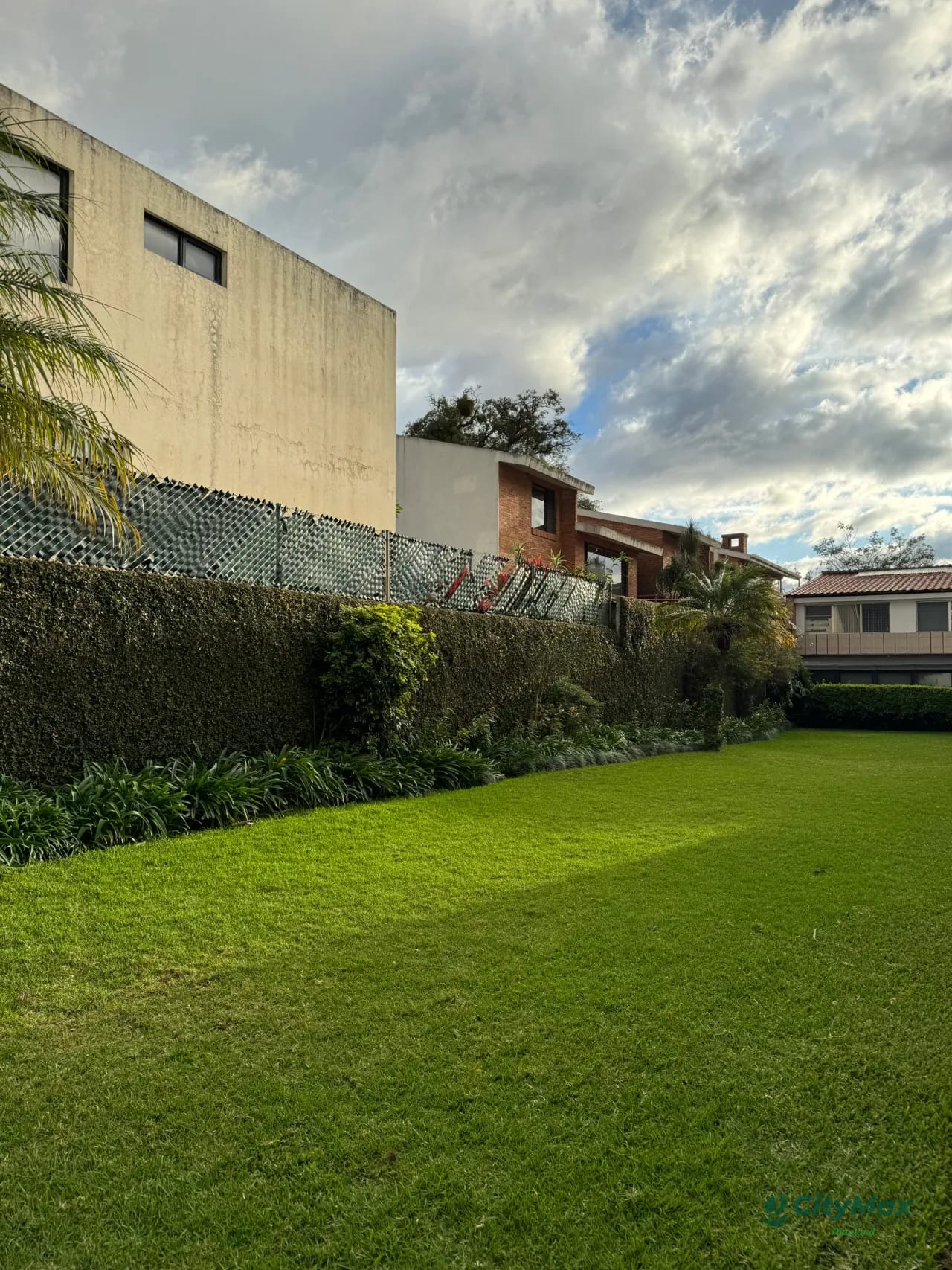 Casa tipo townhouse en Renta zona 15 Vista Hermosa 2. — Casa en Alquiler en Vista Hermosa II, Zona 15, Guatemala, Ciudad — foto 10 de 11