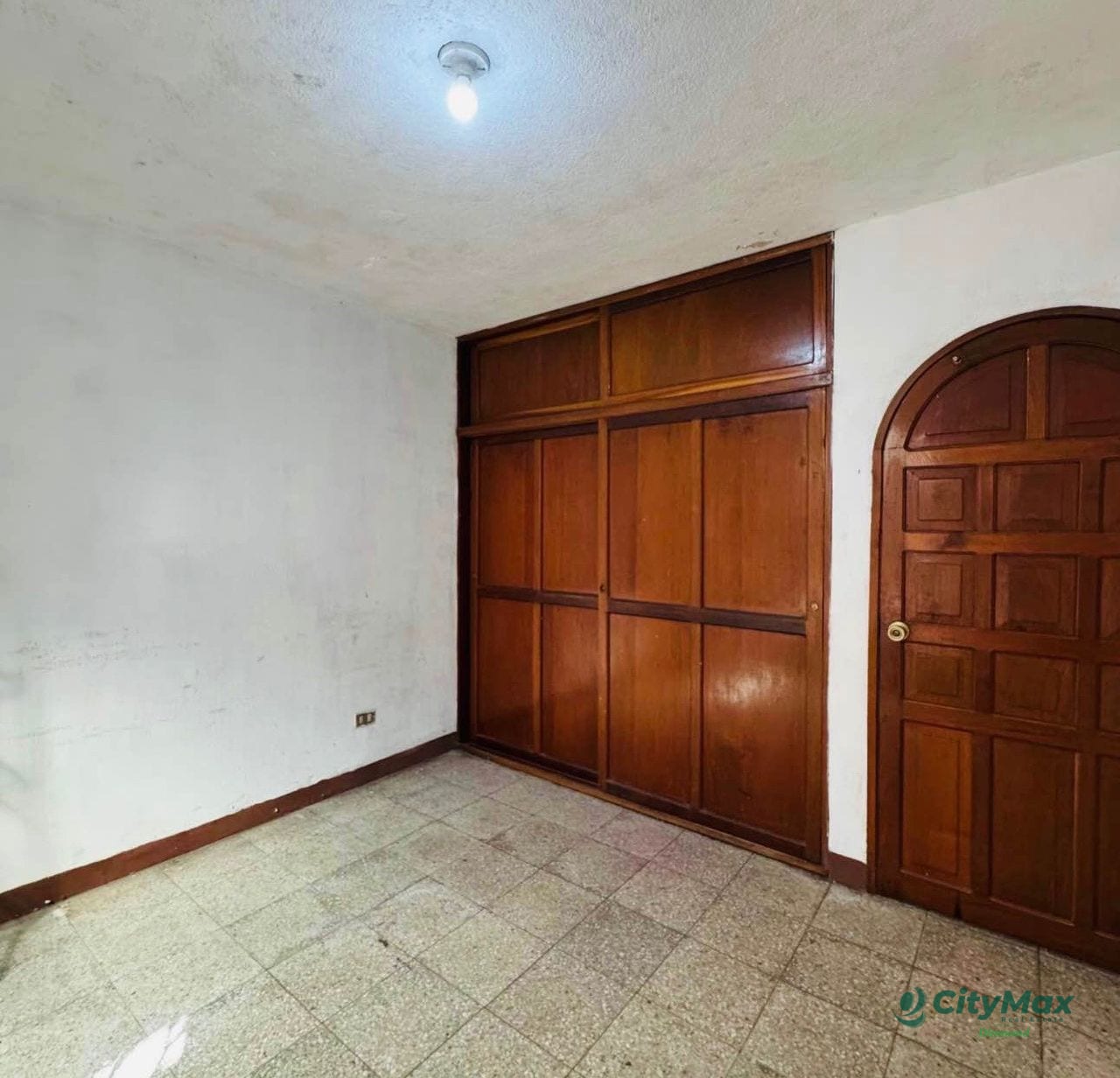 Casa en venta Aurora 1, zona 13 — Casa en Venta en Aurora I, Zona 13, Guatemala, Ciudad — foto 4 de 8