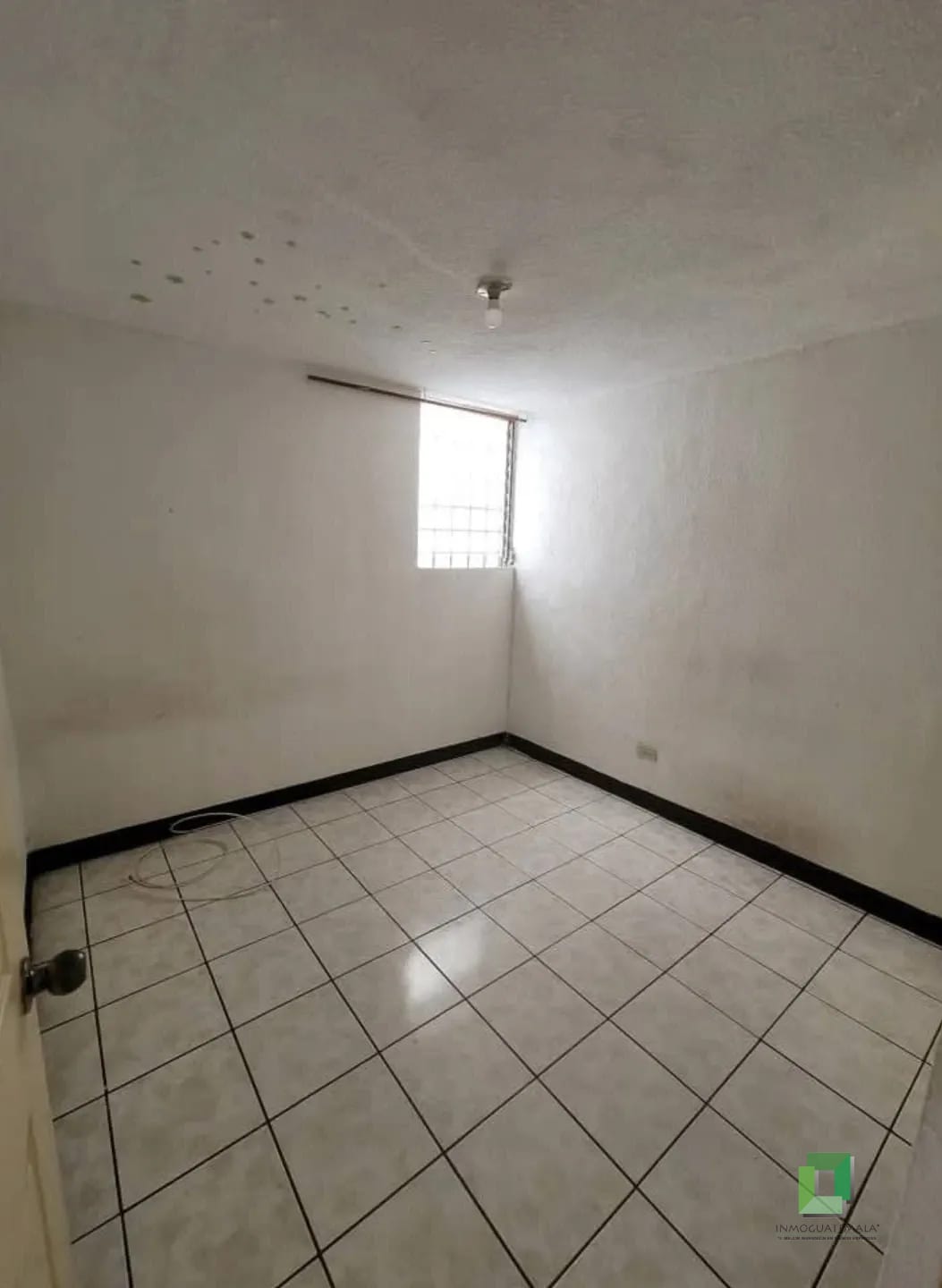 Casa Renta san Cristóbal 1 nivel — Casa en Alquiler en Zona 8 Mixco, Guatemala, Ciudad — foto 8 de 12