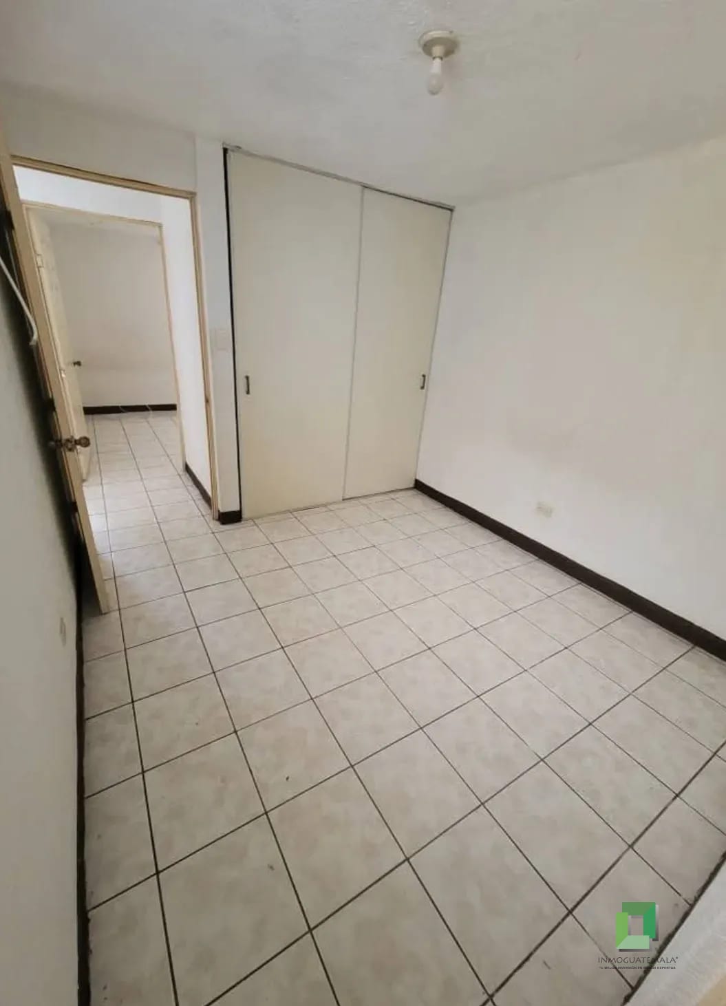 Casa Renta san Cristóbal 1 nivel — Casa en Alquiler en Zona 8 Mixco, Guatemala, Ciudad — foto 9 de 12