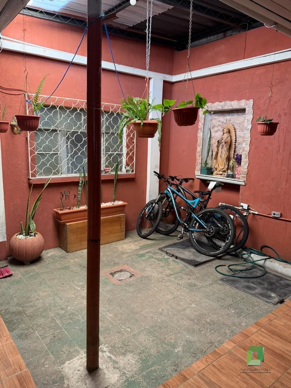 Renta Casa Monserrat zona 4 de Mixco dentro de Garita — Casa en Alquiler en Montserrat I, Zona 4 Mixco, Guatemala, Ciudad — foto 14 de 16