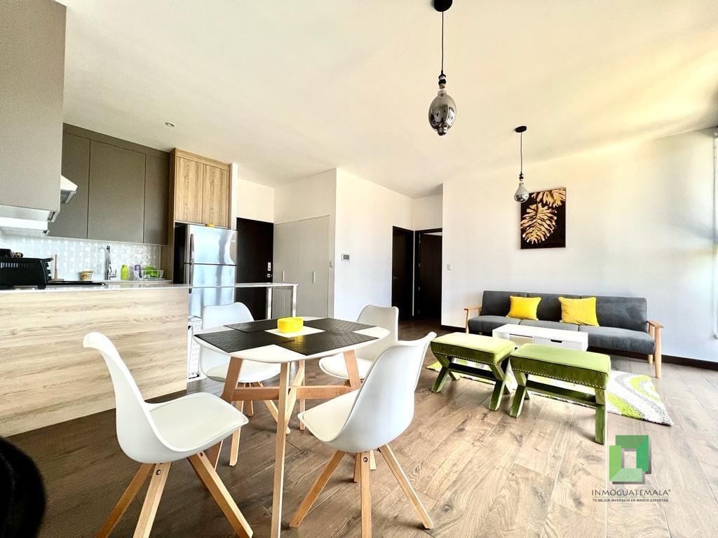 Apartamento zona 10 — Apartamento en Alquiler en Zona 10, Guatemala, Ciudad — foto 4 de 6