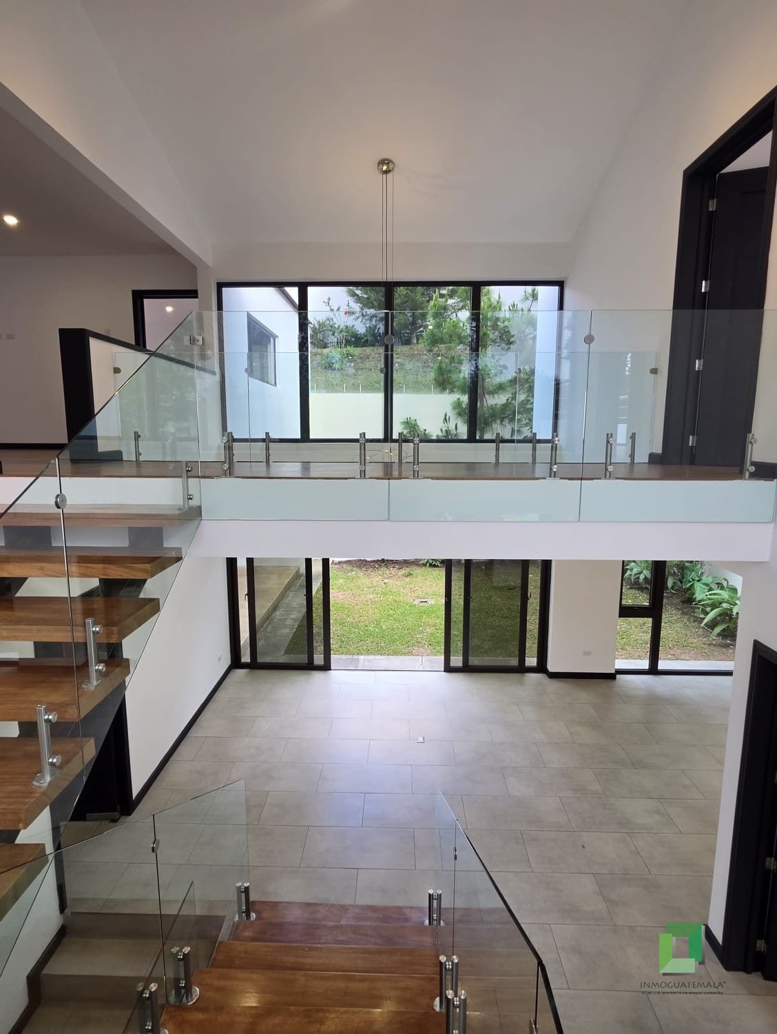 Casa zona 16 — Casa en Venta en Lomas de San Isidro, Zona 16, Guatemala, Ciudad — foto 5 de 17