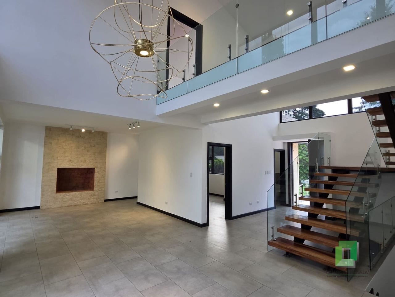 Casa zona 16 — Casa en Venta en Lomas de San Isidro, Zona 16, Guatemala, Ciudad — foto 9 de 17