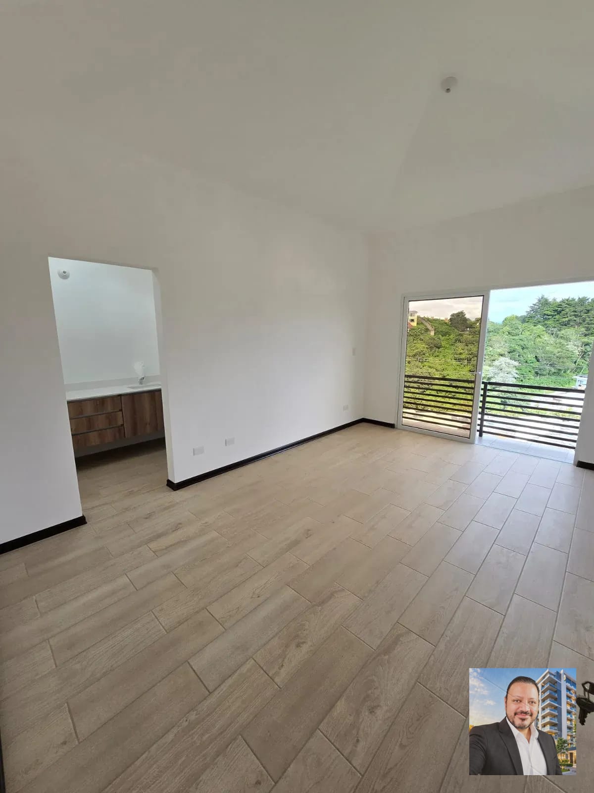 🟢🏠 Se Vende Casa en Trivento, CAES — Casa en Venta en Trivento, Carretera a El Salvador, Guatemala, Ciudad — foto 2 de 11