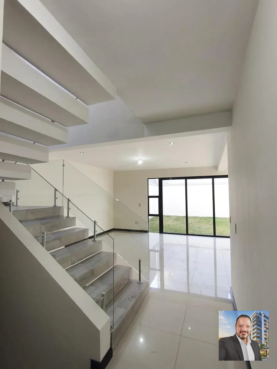 🟢🏠 Casa Nueva en Venta – Hacienda Real Zona 16 — Casa en Venta en Hacienda Real, Zona 16, Guatemala, Ciudad — foto 2 de 12