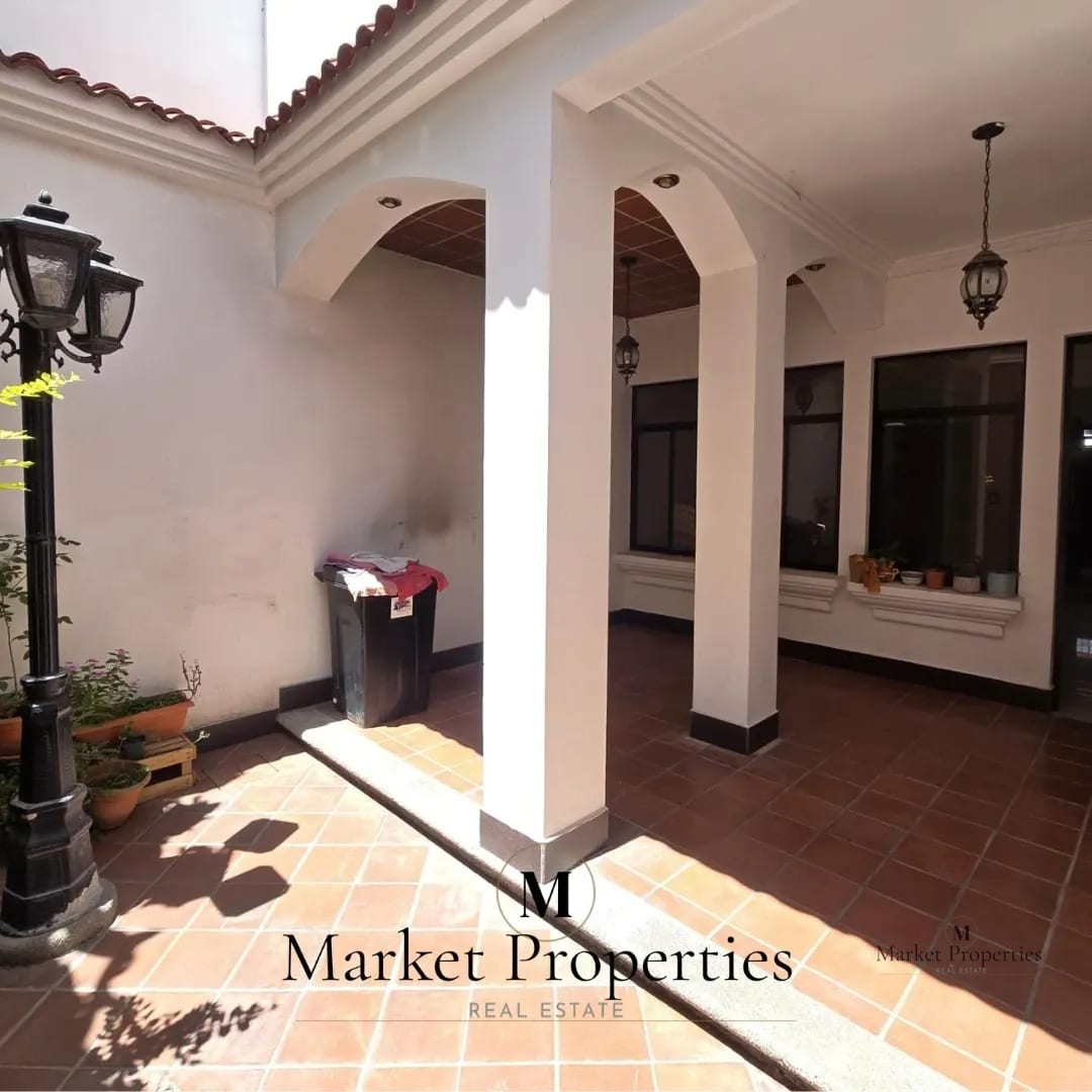 Casa en venta Zona 16 Montesolar 4 habitaciones — Casa en Venta en MonteSolar, Zona 16, Guatemala, Ciudad — foto 2 de 8