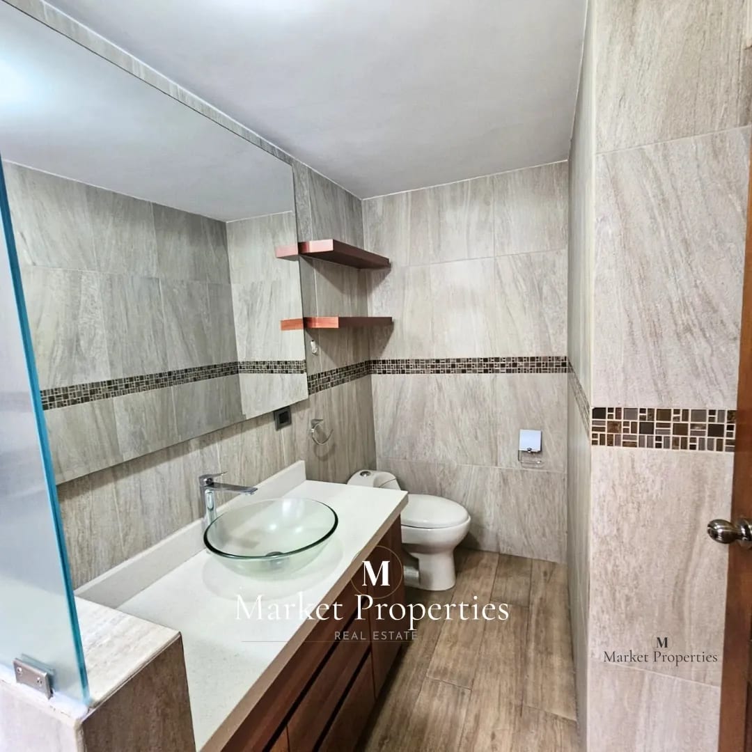 Casa en alquiler Zona 10, 4 habitaciones, cerca de Pradera — Casa en Alquiler en Zona 10, Guatemala, Ciudad — foto 12 de 15