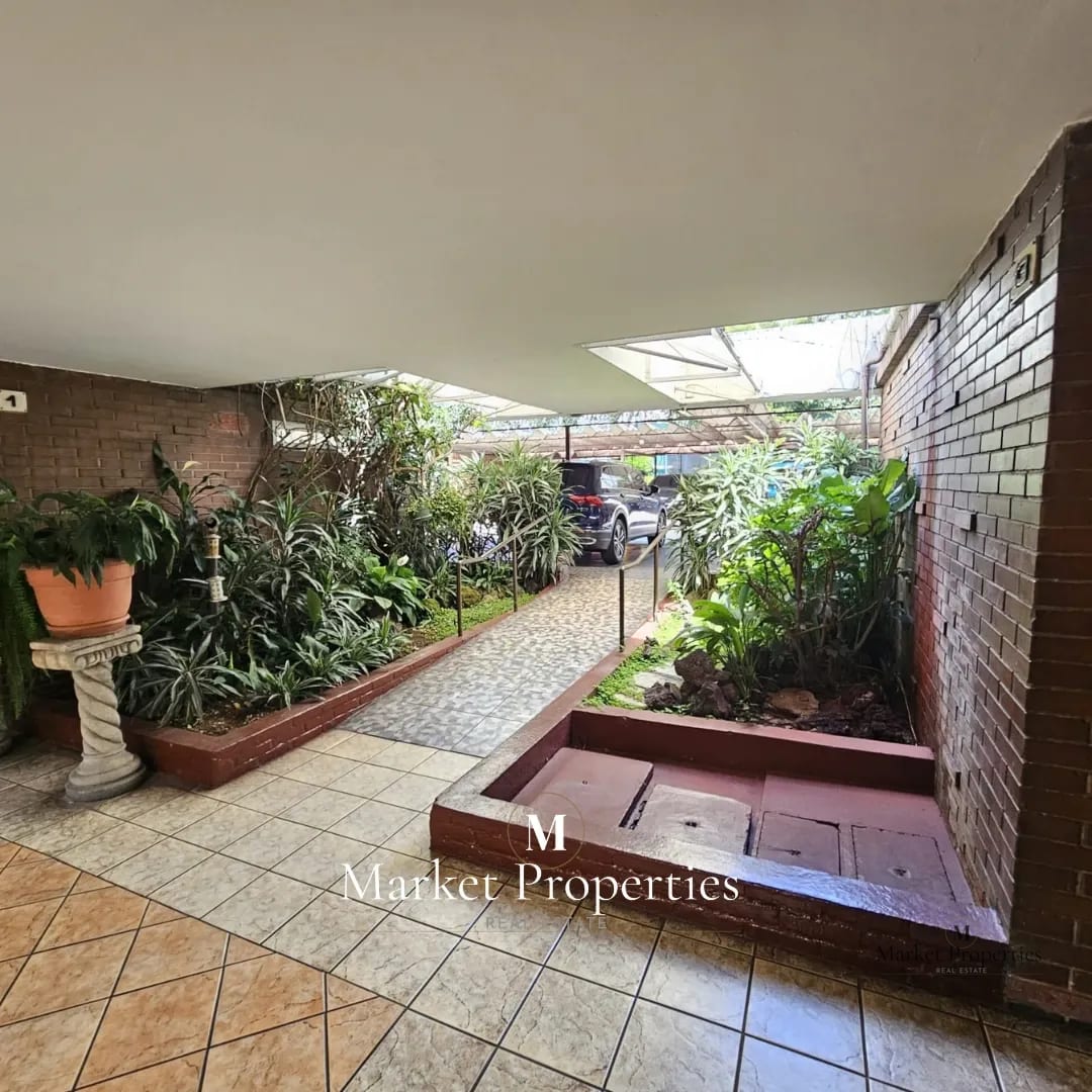 Casa en alquiler Zona 10, 4 habitaciones, cerca de Pradera — Casa en Alquiler en Zona 10, Guatemala, Ciudad — foto 15 de 15