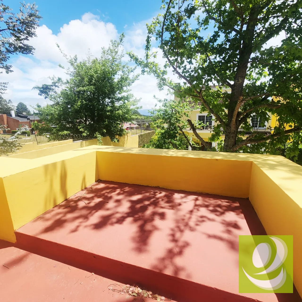 Vendo Casa en CAES ENTRE VERDES — Casa en Venta en Entreverdes, Carretera a El Salvador, Guatemala, Ciudad — foto 6 de 9