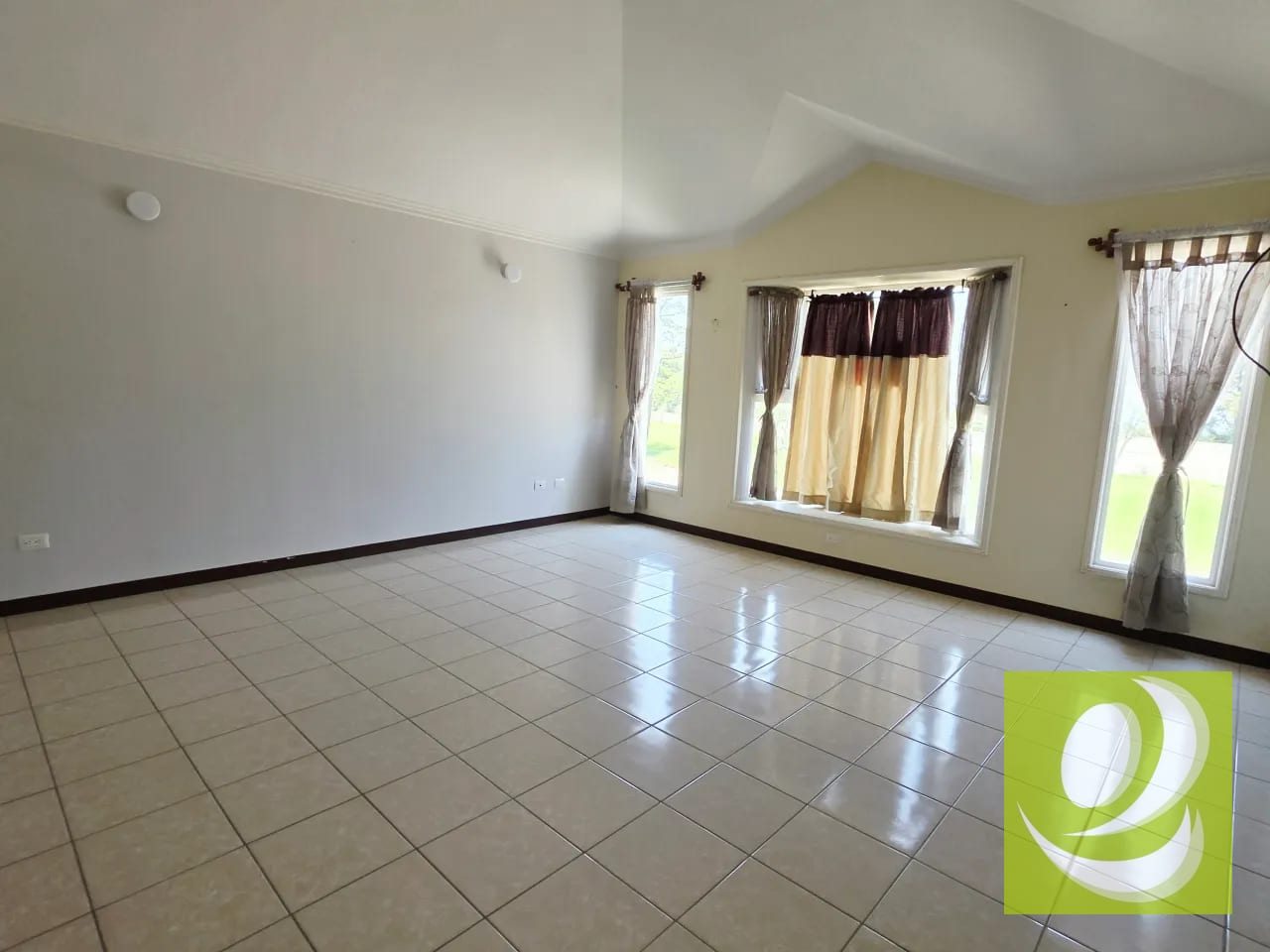 VENDO o RENTO CASA EN CAES EN SAN MARTIN DE ALLENDE km 27 CAES — Casa en Venta en Carretera a El Salvador, Guatemala, Ciudad — foto 9 de 11