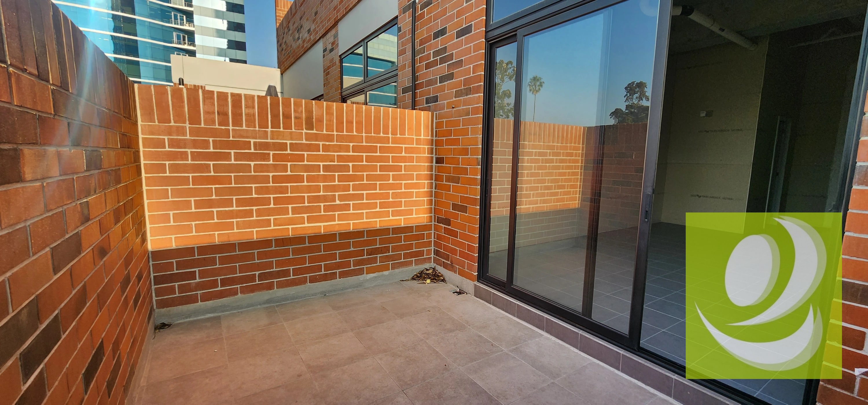 🏙️ LOCAL COMERCIAL EN RENTA O VENTA | ZONA 10, CIUDAD DE GUATEMALA — Local en Alquiler en Fiamene, Zona 10, Guatemala, Ciudad — foto 3 de 7