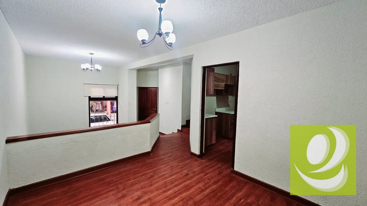 🏡✨ ¡VIVE CON COMODIDAD Y SEGURIDAD EN SAN CRISTÓBAL! ✨🏡 — Casa en Alquiler en Zona 8 Mixco, Guatemala, Ciudad — foto 3 de 6