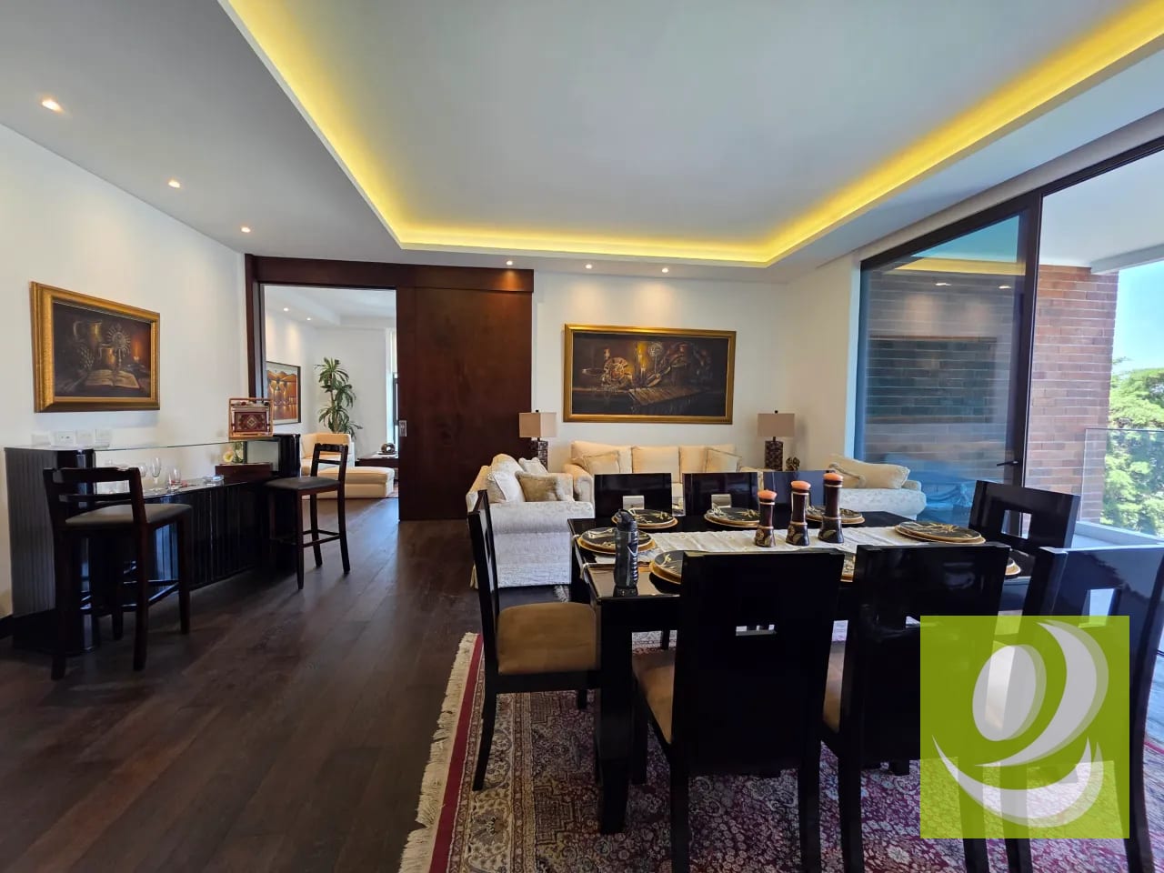🏙️ APARTAMENTO DE LUJO EN RENTA – EDIFICIO PREMIER, ZONA 14 — Apartamento en Alquiler en Zona 14, Guatemala, Ciudad — foto 2 de 4