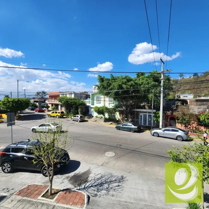 Casa en Venta Atlántida zona 18 — Casa en Venta en Zona 18, Guatemala, Ciudad — foto 4 de 7