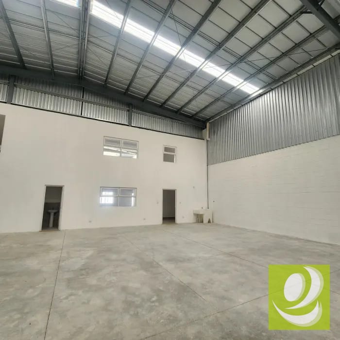 Rento Ofibodega en Complejo Industrial del Naranjo — Bodega / Ofibodega en Alquiler en Zona 4 Mixco, Guatemala, Ciudad — foto 4 de 6