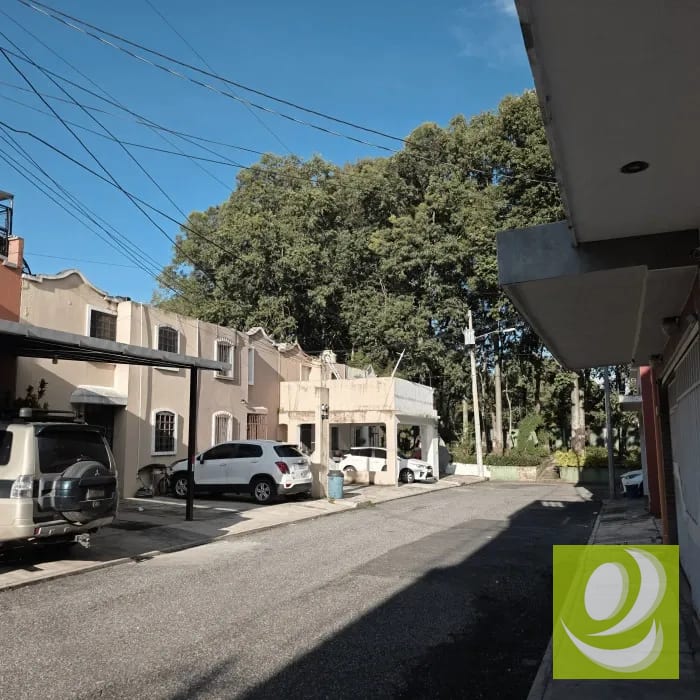 CASA EN VENTA EN COLINAS DE MONTE MARIA SUR — Casa en Venta en Zona 12, Guatemala, Ciudad — foto 1 de 9