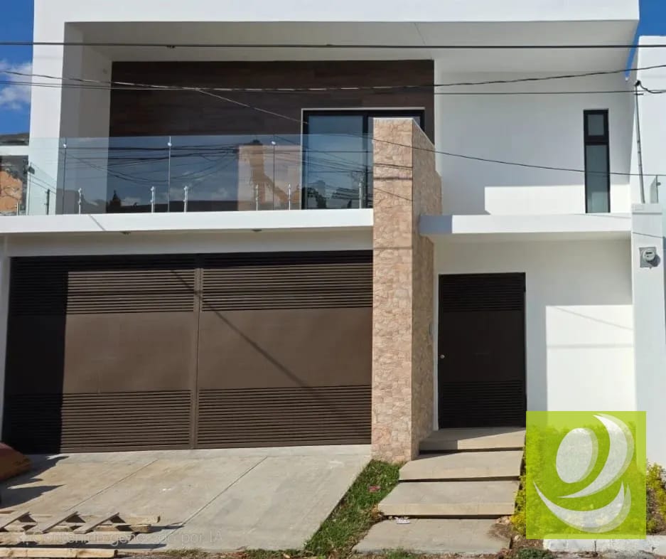 ¡ESTRENA LA CASA DE TUS SUEÑOS EN SAN CRISTÓBAL, SECTOR B2! — Casa en Venta en Zona 8 Mixco, Guatemala, Ciudad — foto 1 de 9