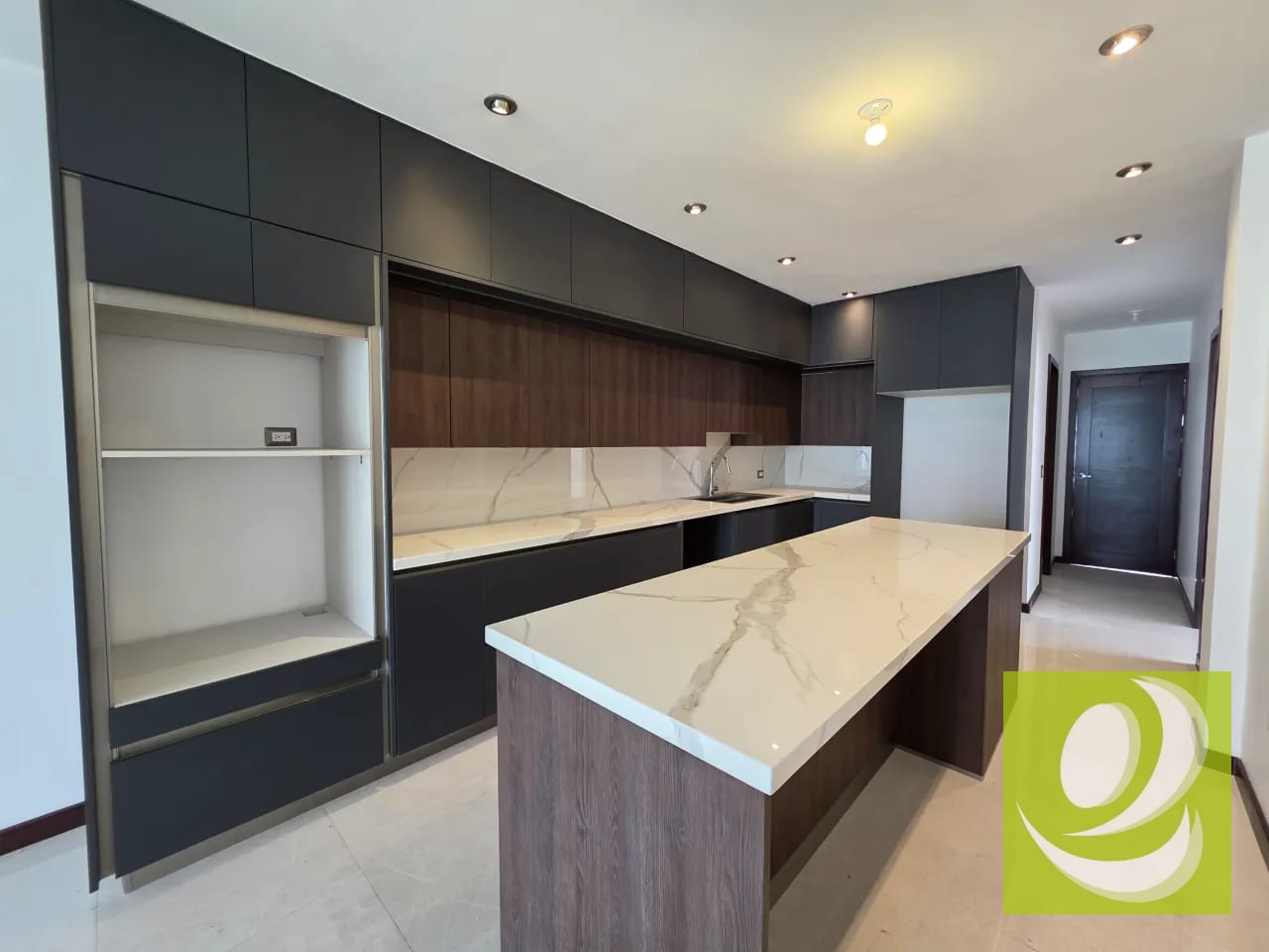 ¡ESTRENA LA CASA DE TUS SUEÑOS EN SAN CRISTÓBAL, SECTOR B2! — Casa en Venta en Zona 8 Mixco, Guatemala, Ciudad — foto 8 de 9