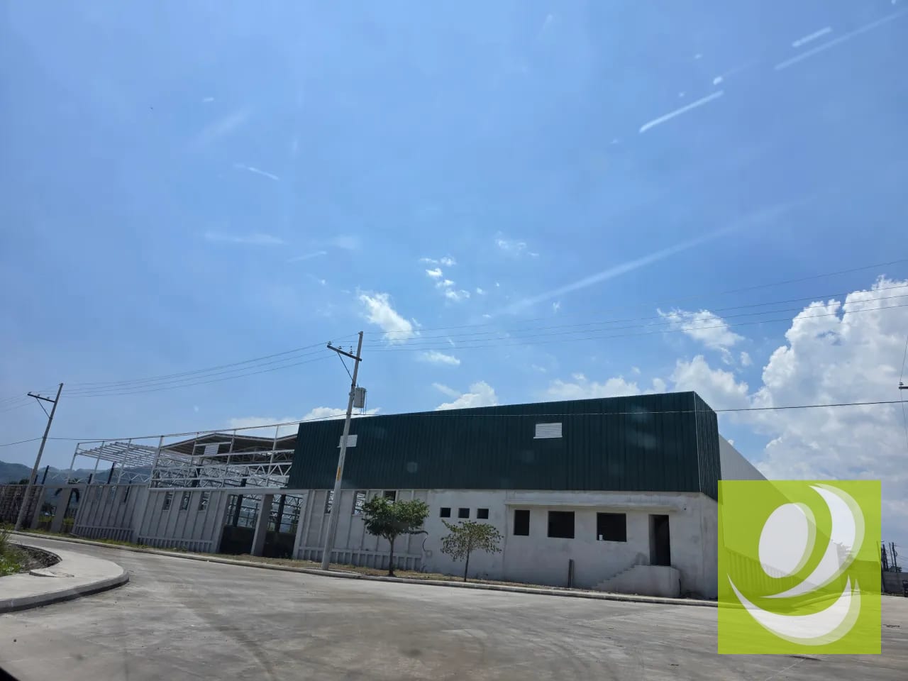 Rento Nave Industrial en Escuintla — Bodega / Ofibodega en Alquiler en Escuintla, Escuintla — foto 1 de 4