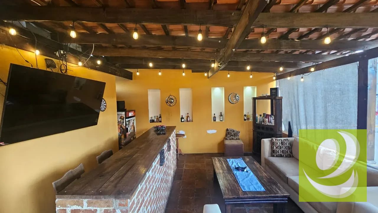 Vendo Casa en Lomas de Balcones, San Cristobal, Mixco — Casa en Venta en Pinares de San Cristobal, Zona 8 Mixco, Guatemala, Ciudad — foto 3 de 5