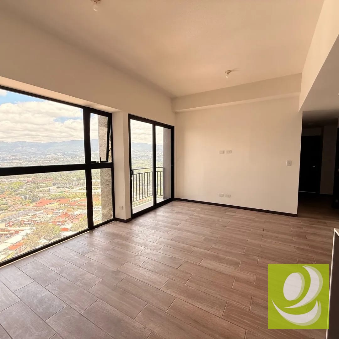 Apartamento en Renta en Altaire zona 11 — Apartamento en Alquiler en Zona 11, Guatemala, Ciudad — foto 3 de 6