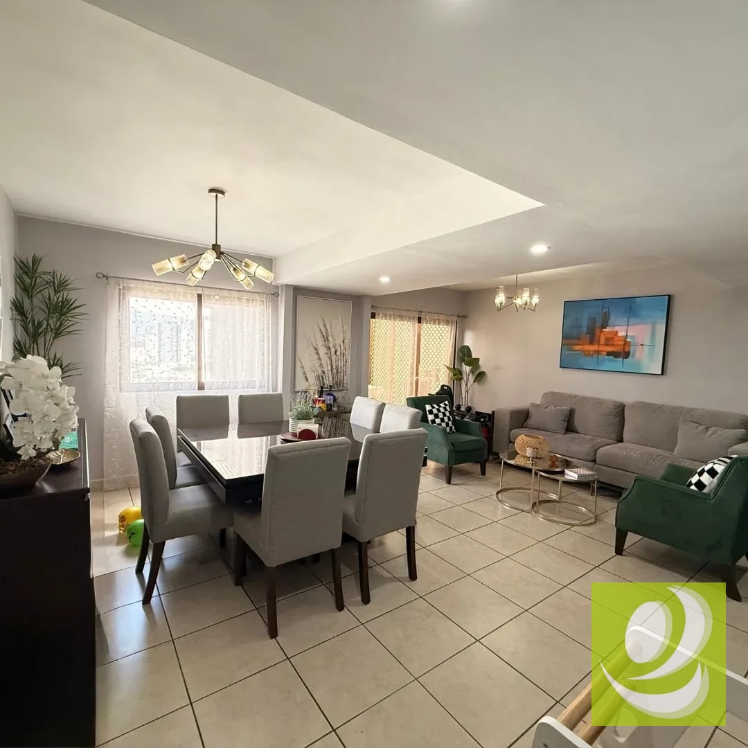 Casa en venta en Vistas del Naranjo 2 zona 4 Mixco — Casa en Venta en Zona 4 Mixco, Guatemala, Ciudad — foto 2 de 6