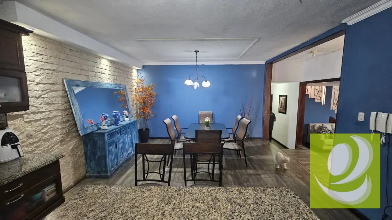 Casa en Venta – Residencial Lomas de Balcones, Zona 8 Mixco — Casa en Venta en Zona 8 Mixco, Guatemala, Ciudad — foto 9 de 15
