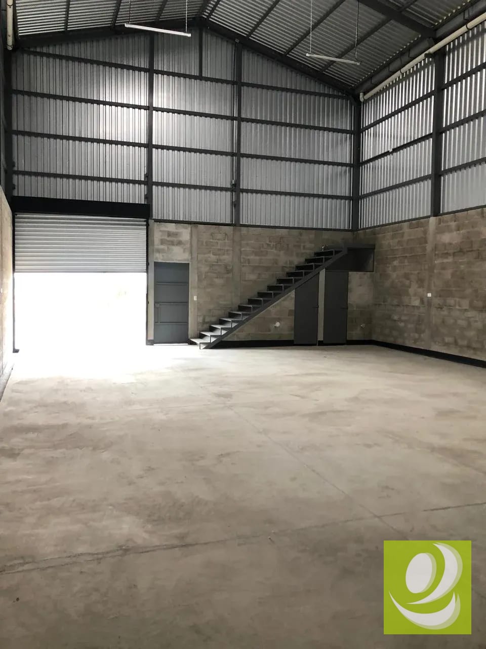 Dale a Tu Empresa el Espacio Que Necesita para Crecer — Bodega / Ofibodega en Alquiler en San Andrés Itzapa, Chimaltenango — foto 4 de 6
