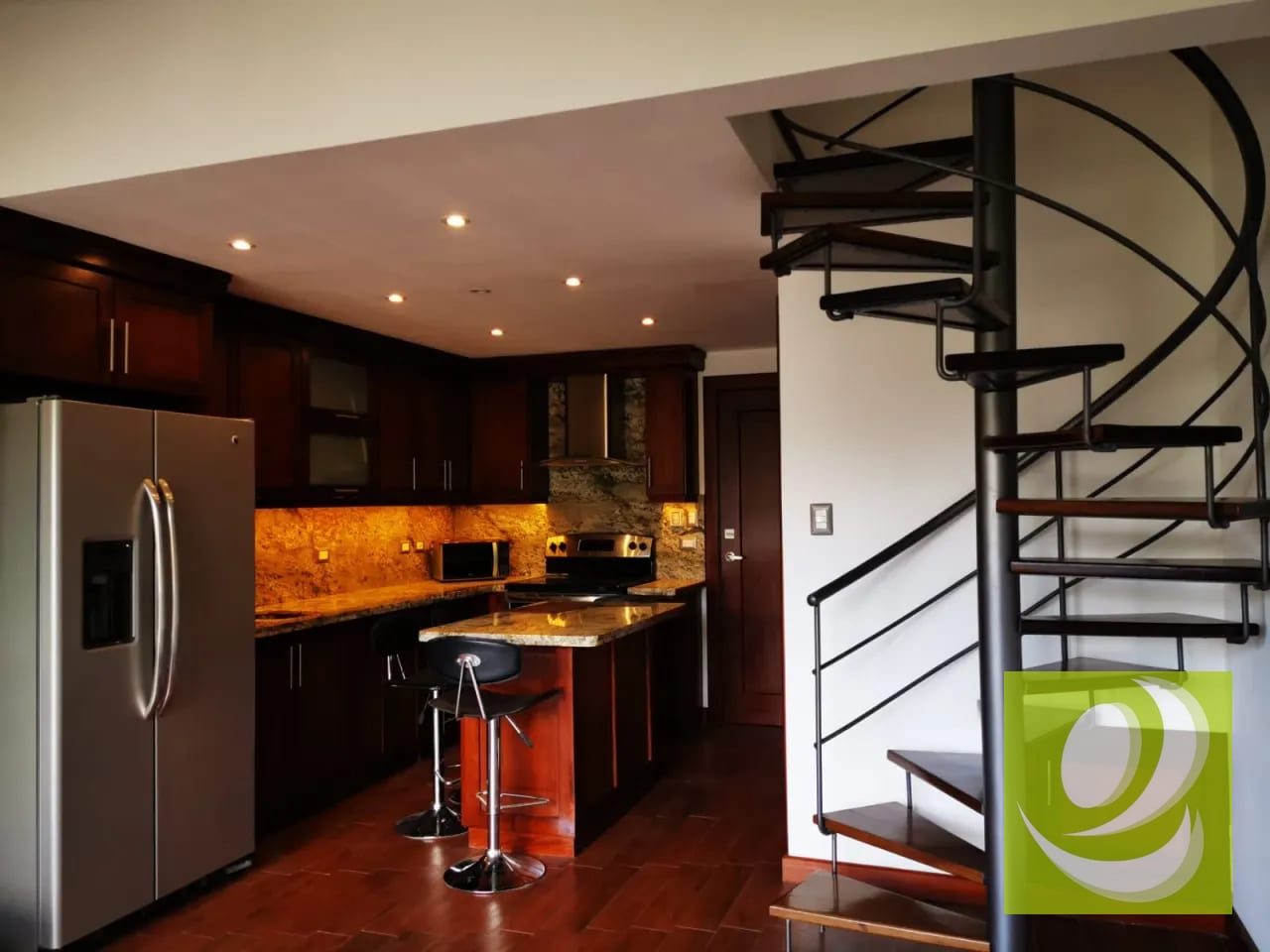 Rento Loft en zona 16 — Apartamento en Alquiler en Zona 16, Guatemala, Ciudad — foto 4 de 4