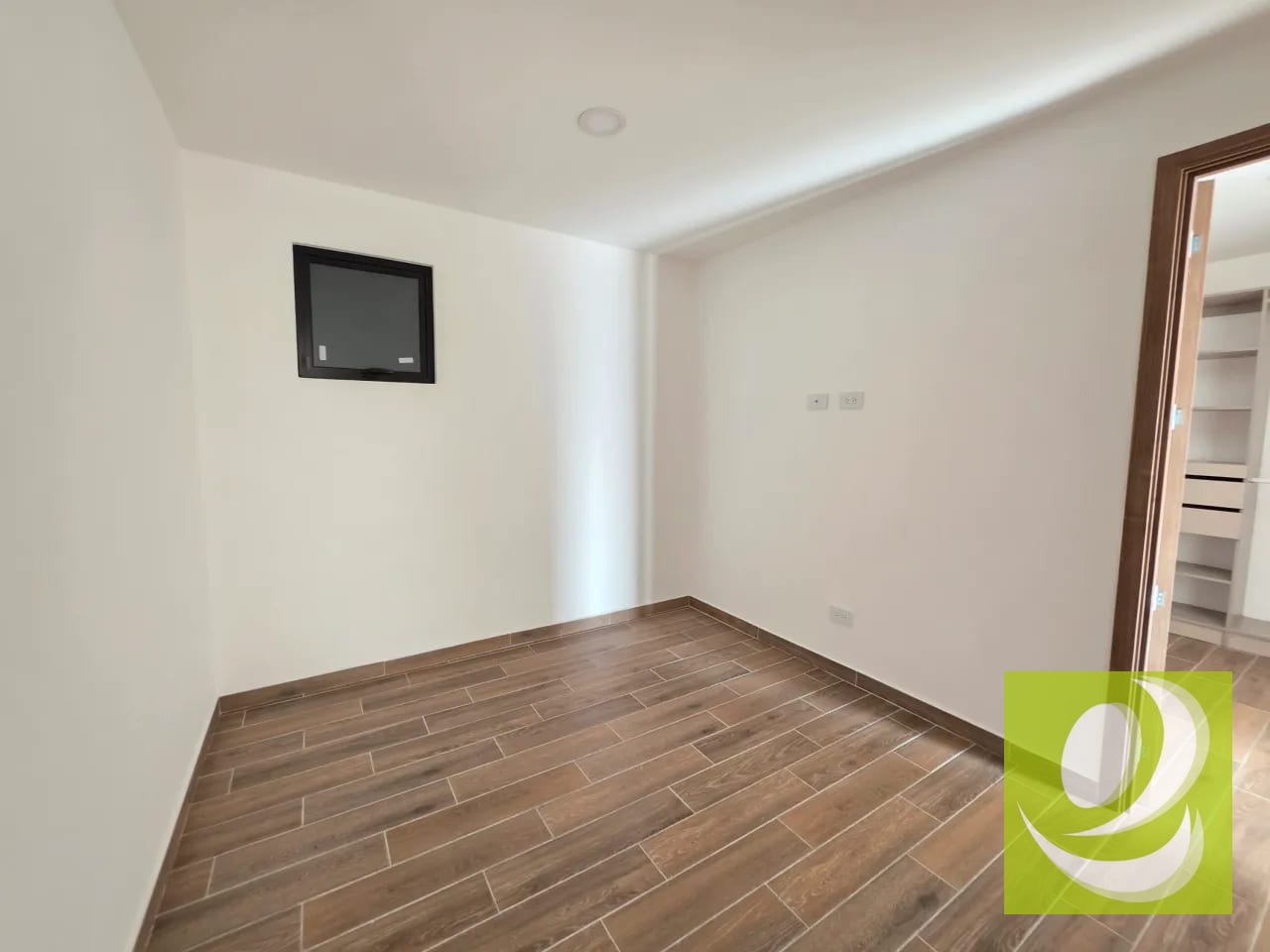 En Venta Apartamento en Parque 14 — Apartamento en Venta en Parque 14, Zona 14, Guatemala, Ciudad — foto 6 de 7