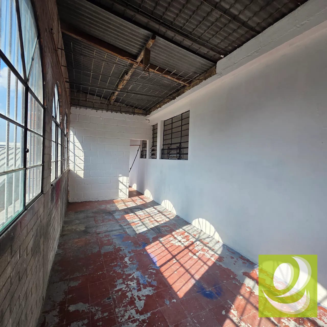 Invierte en una Propiedad con Doble Potencial | Valle del Sol — Casa en Venta en Zona 4 Mixco, Guatemala, Ciudad — foto 2 de 6