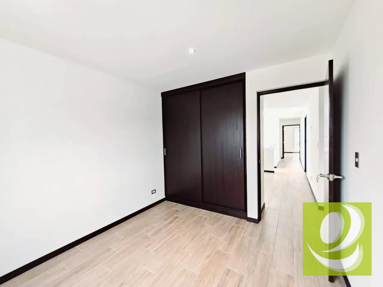 NO LA DEJES PASAR! Casa en Venta San Cristóbal — Casa en Venta en Zona 8 Mixco, Guatemala, Ciudad — foto 5 de 6