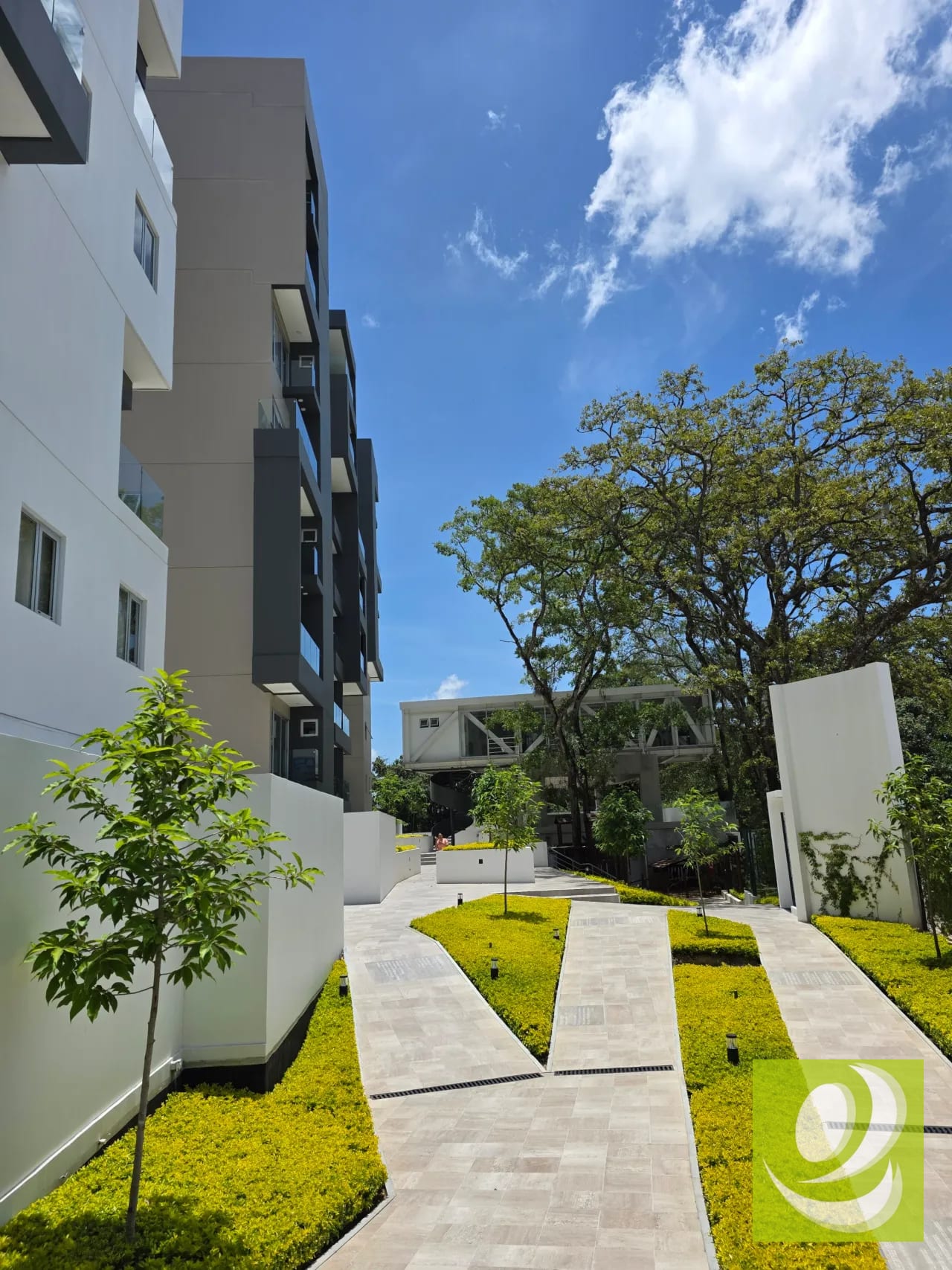Apartamento en Venta en Condado Naranjo — Apartamento en Venta en Zona 4 Mixco, Guatemala, Ciudad — foto 1 de 8