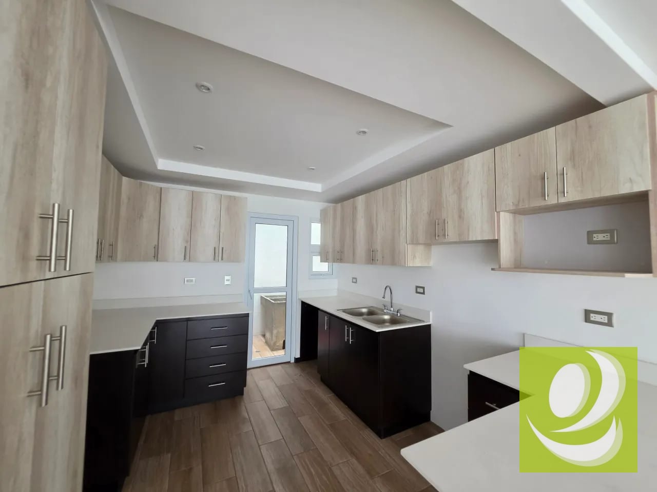 Casa Nueva en Preventa en San Cristóbal, Mixco — Casa en Venta en Zona 8 Mixco, Guatemala, Ciudad — foto 6 de 8